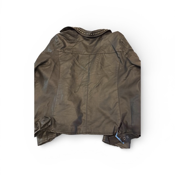 Women's Black Studded Leather Jacket - Picture 6 of 9